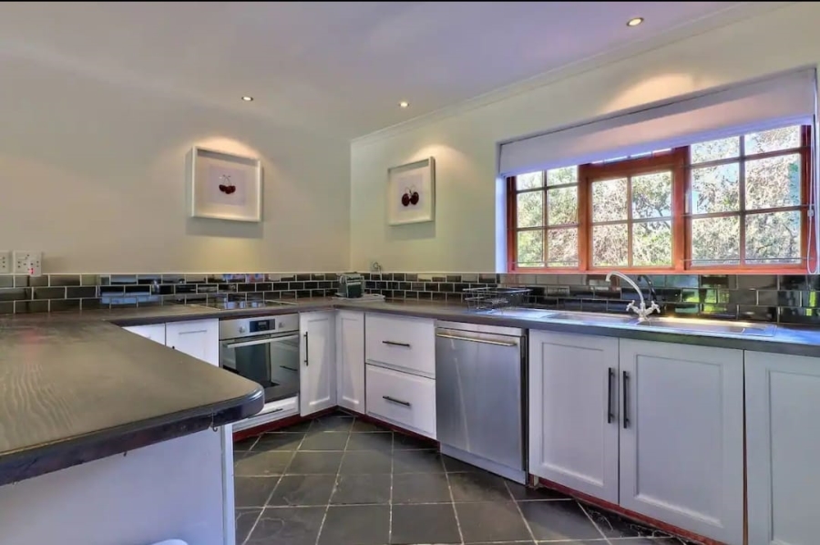 4 Bedroom Property for Sale in Chapman